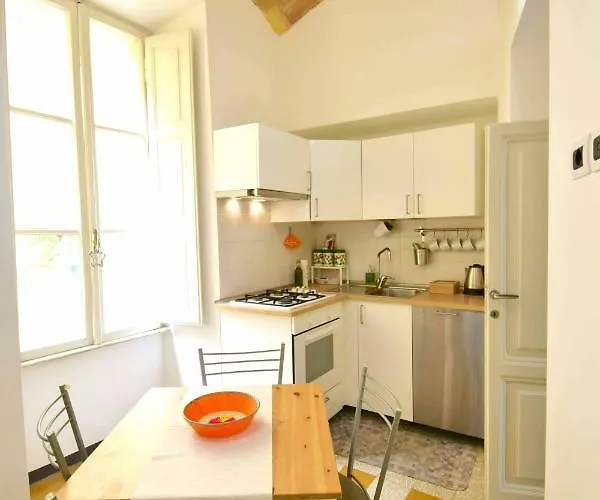 Le Rondini A Hébergement de vacances