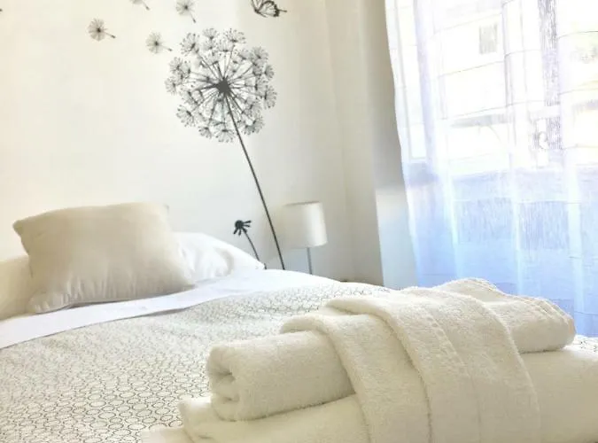 Le Rondini A Hébergement de vacances